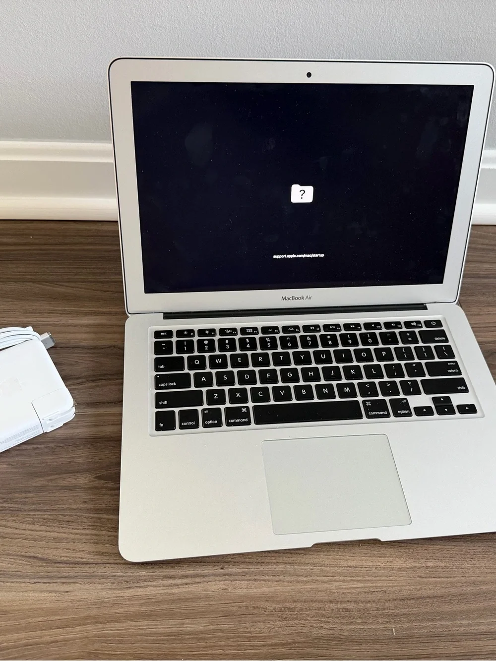 Apple MacBook Air A1466 13.3